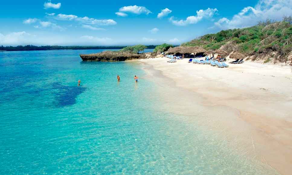 watamu beach kenya beautiful jungle