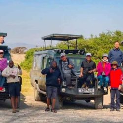Beautiful Jungle safaris in kenya, tanzania and uganda tour pictures 3